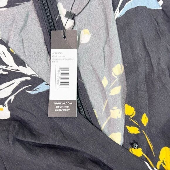 Yumi Kim Liz Romper Womens Small Love Triangle Black Floral Wrap Front One Piece - Picture 6 of 12